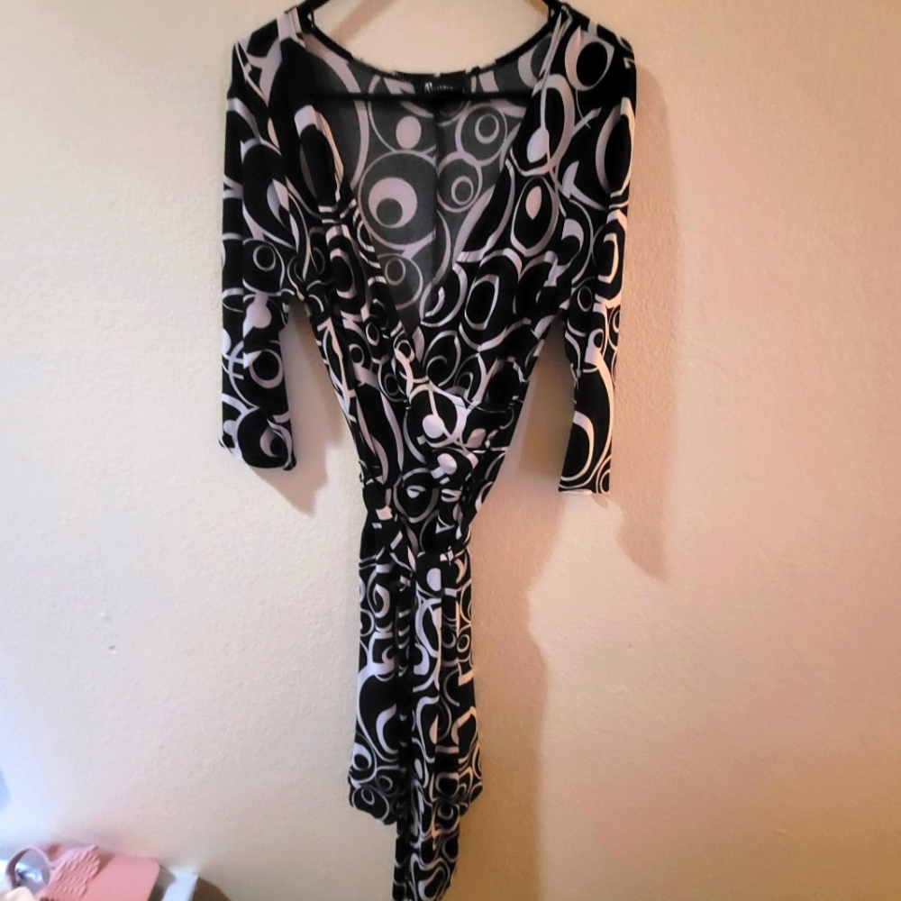 Retro wrap around deep v dress